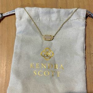 Kendra Scott Pendant